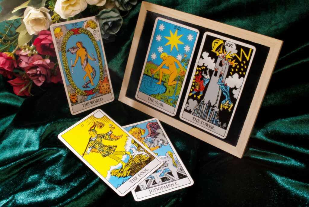 恋愛心理に基づく占いで本当に当たる方法は？