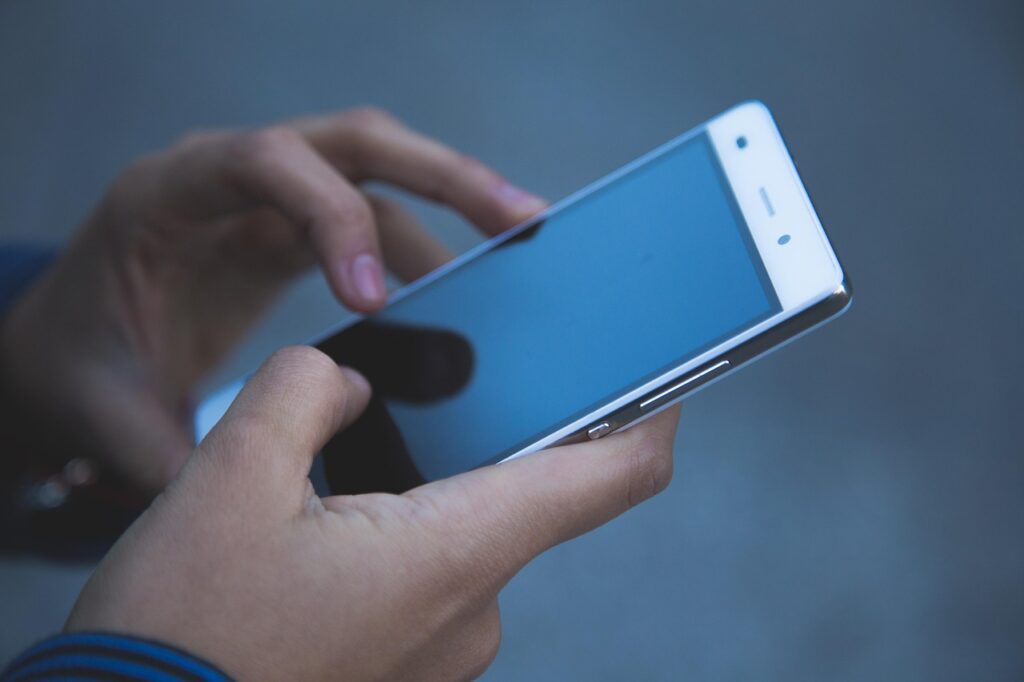 電話占いカリスで復縁を成功させるための予約の選び方は？